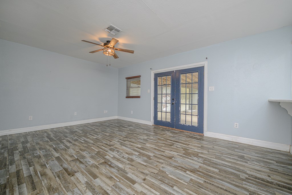 402 Sunset, Ingleside on the Bay, TX 78362 Photo