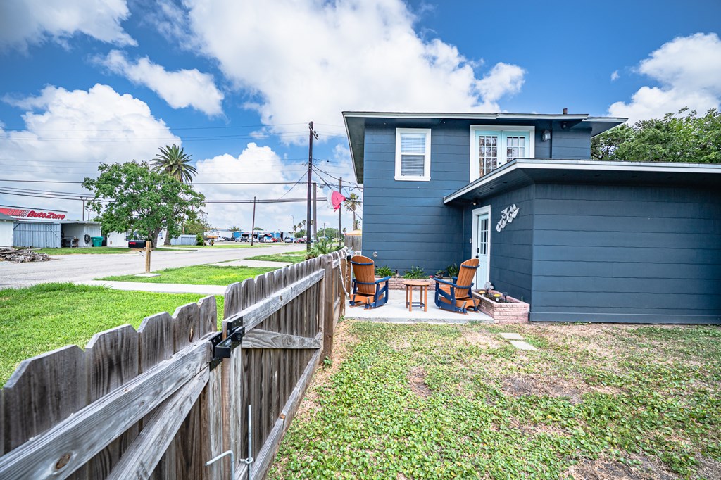 131 Spencer, Aransas Pass, TX 78336 Photo