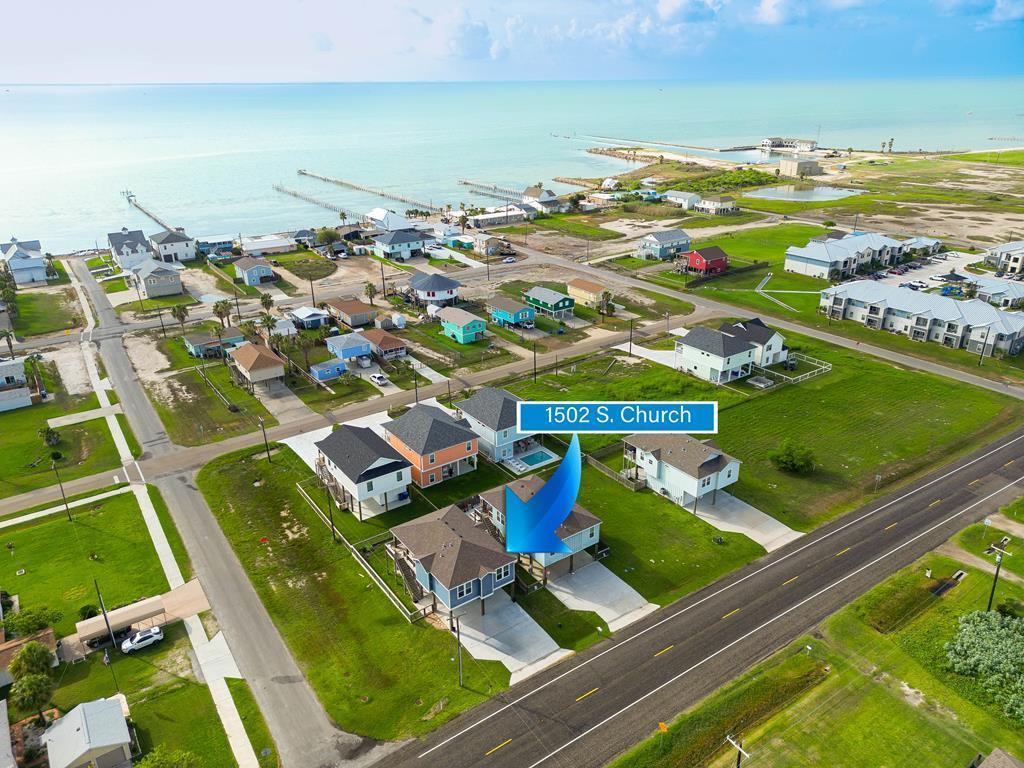 1502 S Church St, ROCKPORT, TX 78382 Photo