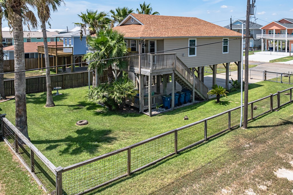 1502 S Live Oak, ROCKPORT, TX 78382 Photo