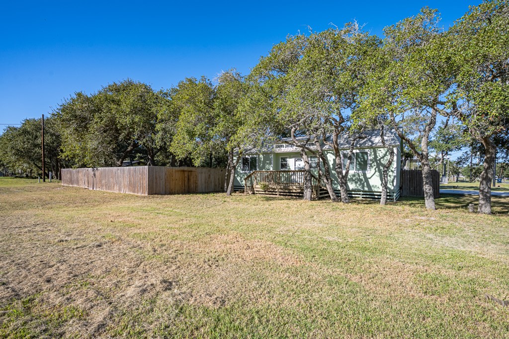 1617 Doughty, ROCKPORT, TX 78382 Photo