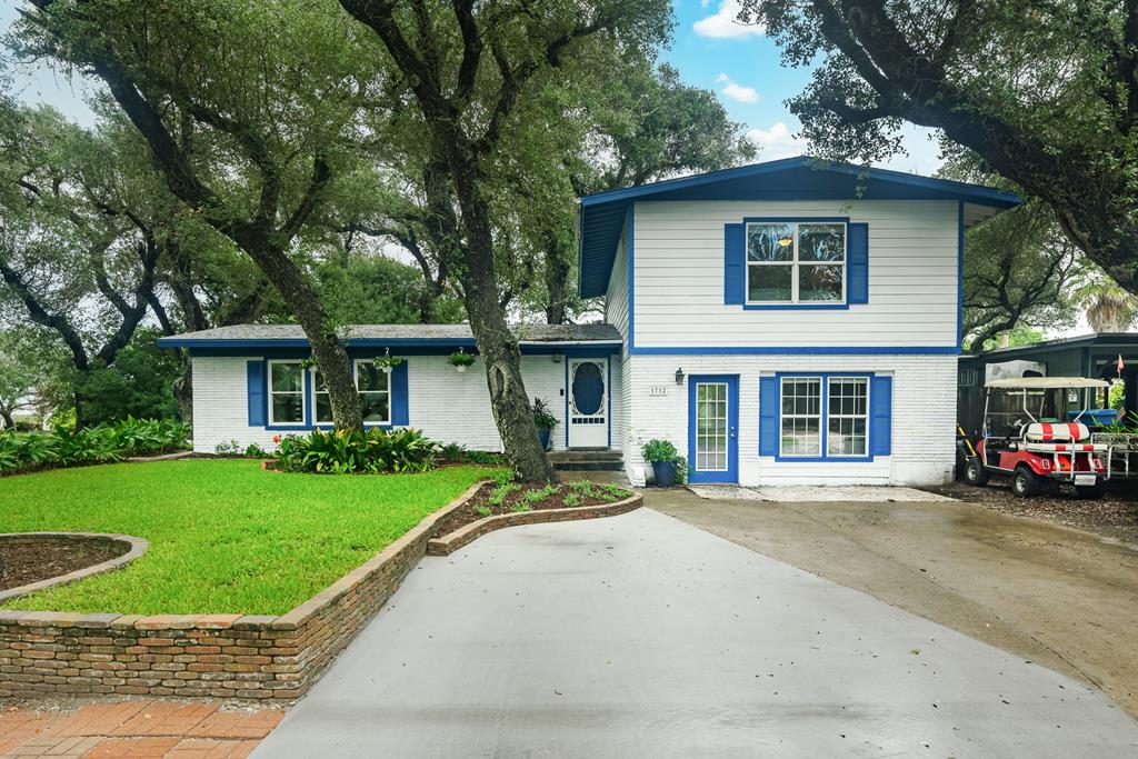 1712 Sorenson Dr, ROCKPORT, TX 78382 Main Photo