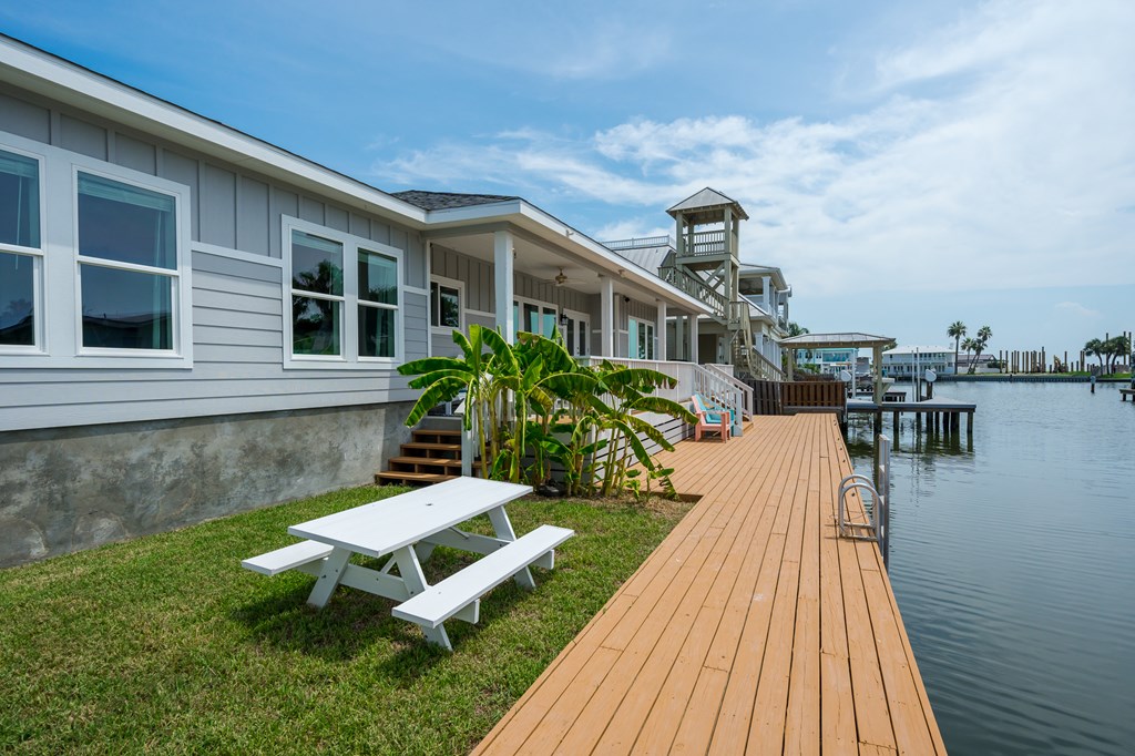 14 Luau Lane, ROCKPORT, TX 78382 Photo