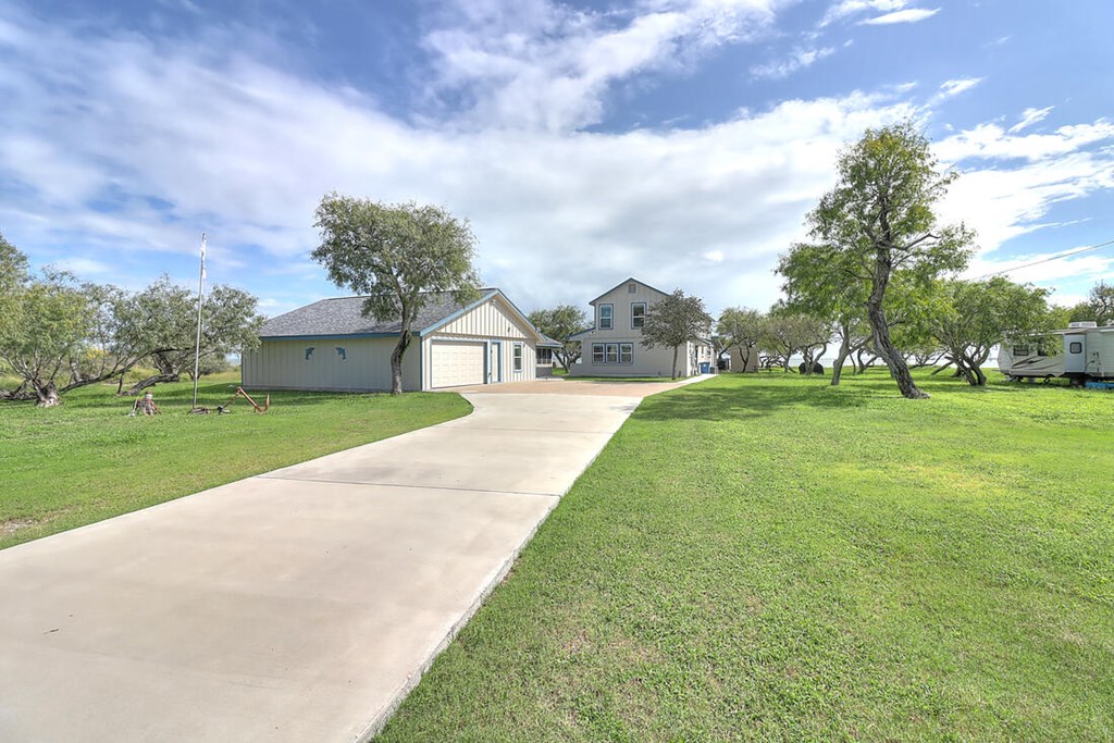 1010 First St, Bayside, TX 78340 Photo