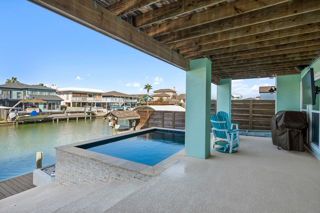 202 Bayview, City by the Sea, TX 78366 Photo