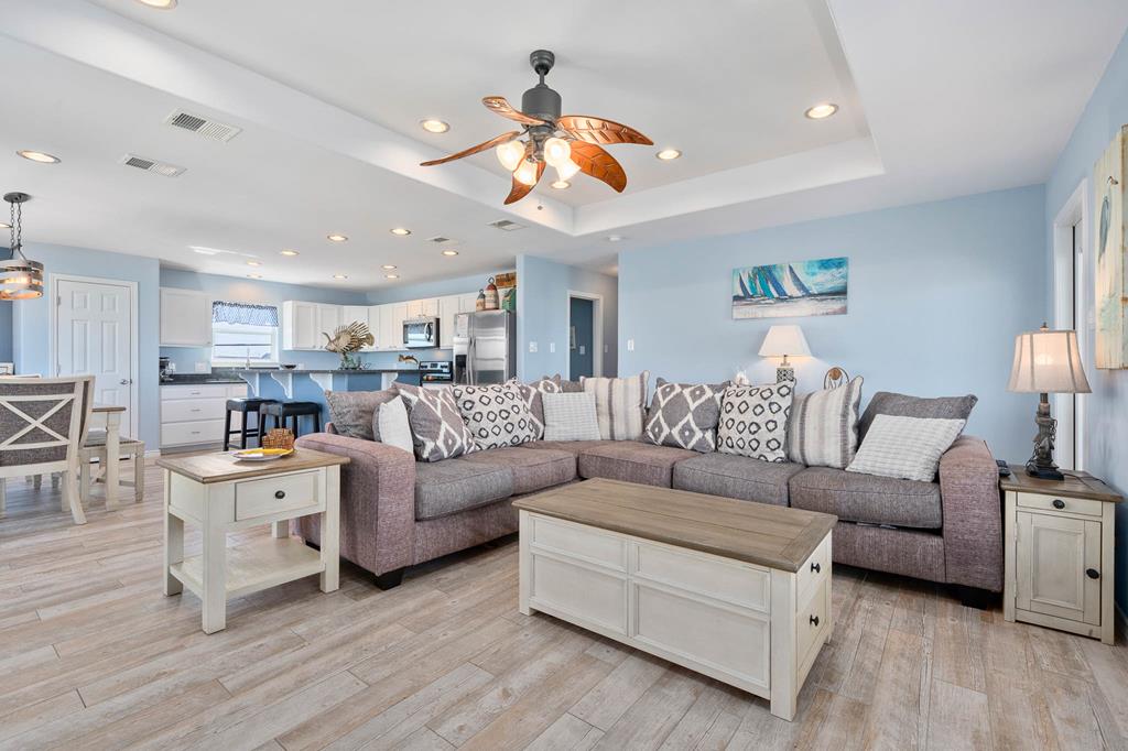 646 Copano Ridge Road, ROCKPORT, TX 78382 Photo