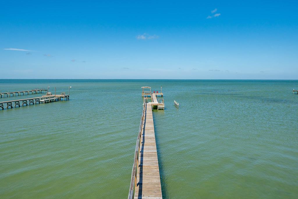 646 Copano Ridge Road, ROCKPORT, TX 78382 Photo