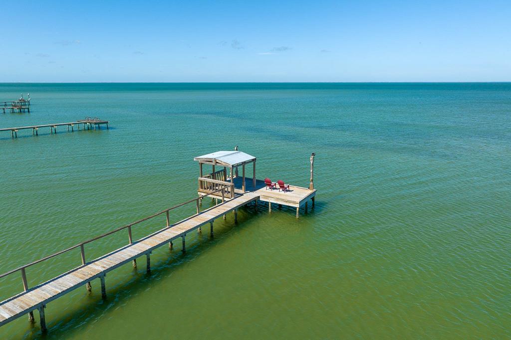 646 Copano Ridge Road, ROCKPORT, TX 78382 Photo