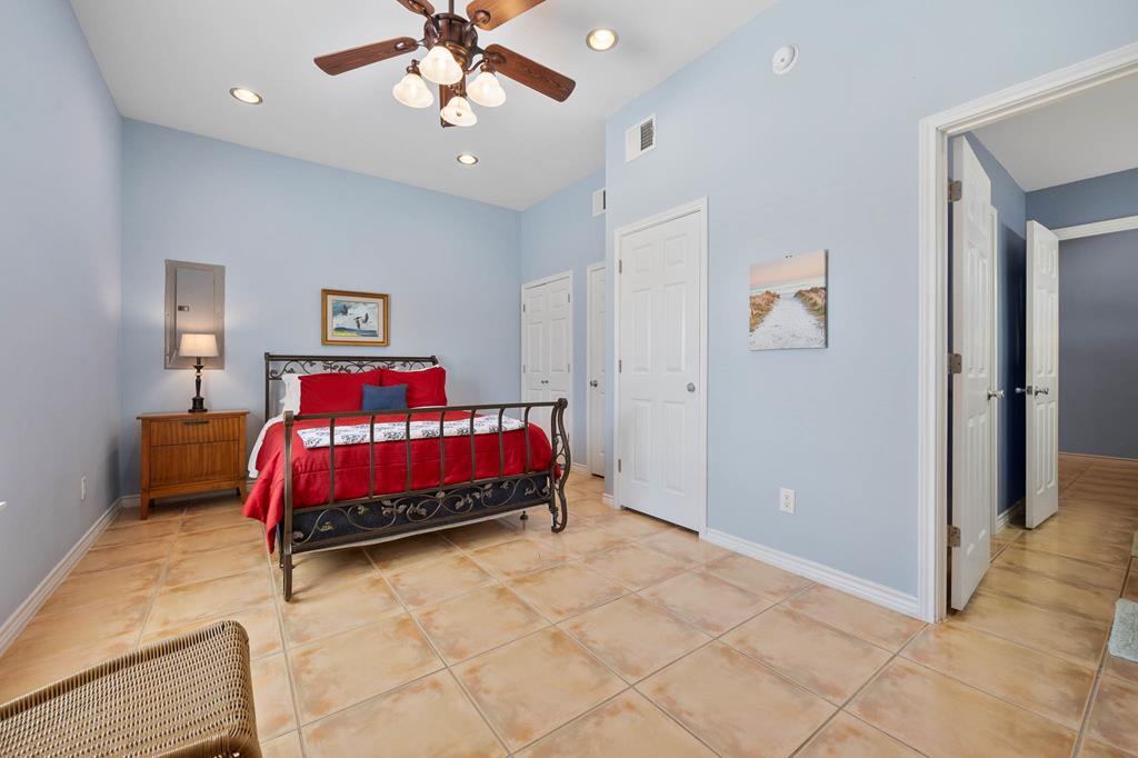 646 Copano Ridge Road, ROCKPORT, TX 78382 Photo