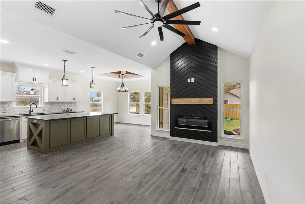 411 Magnolia, Aransas Pass, TX 78336 Photo