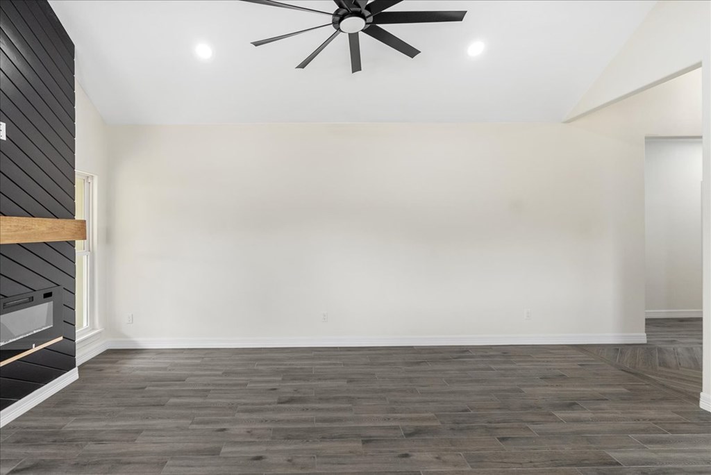 411 Magnolia, Aransas Pass, TX 78336 Photo