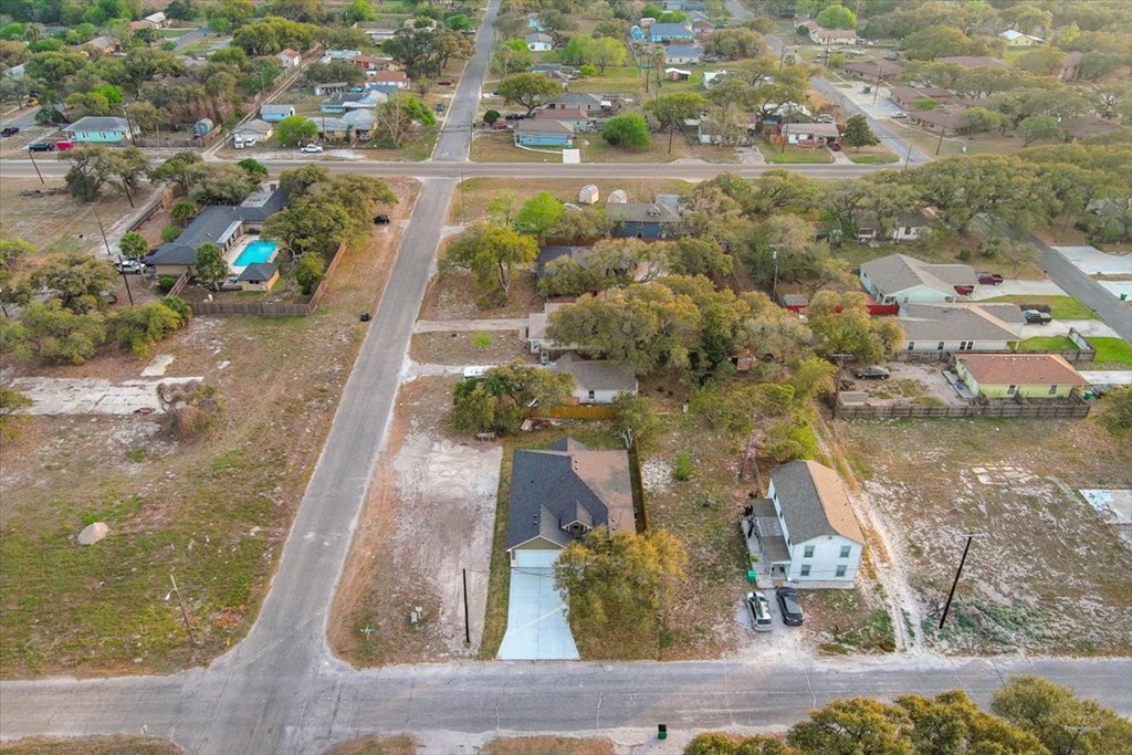 411 Magnolia, Aransas Pass, TX 78336 Photo