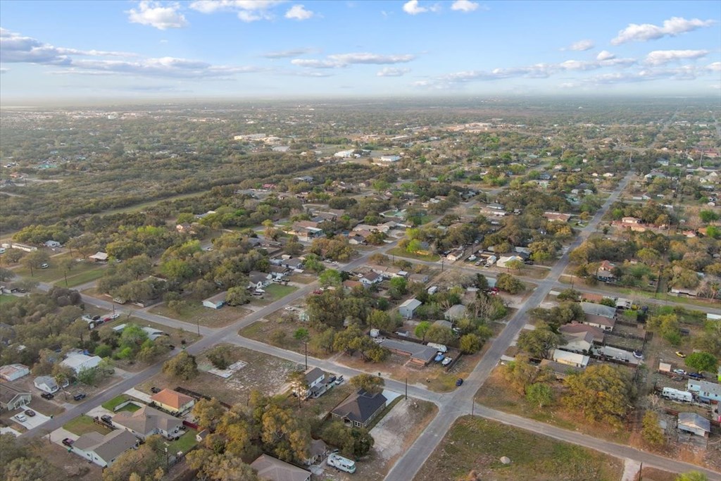 411 Magnolia, Aransas Pass, TX 78336 Photo