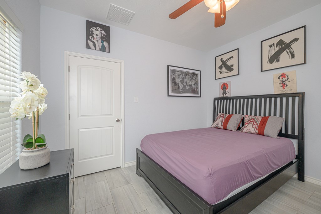 21 Bahamas, ROCKPORT, TX 78382 Photo