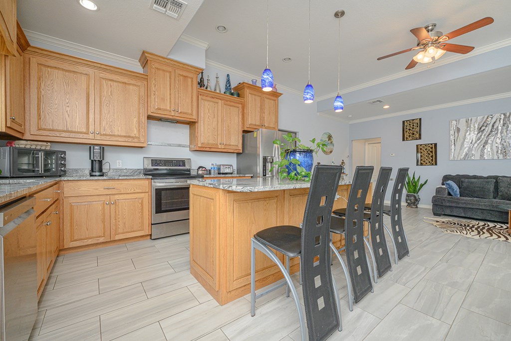 21 Bahamas, ROCKPORT, TX 78382 Photo