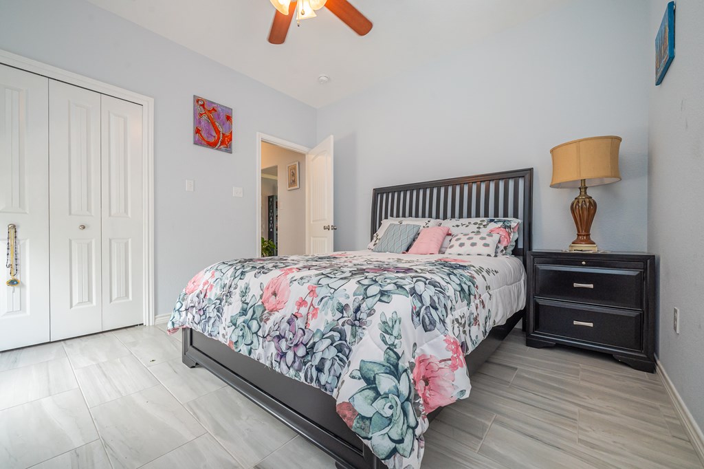 21 Bahamas, ROCKPORT, TX 78382 Photo