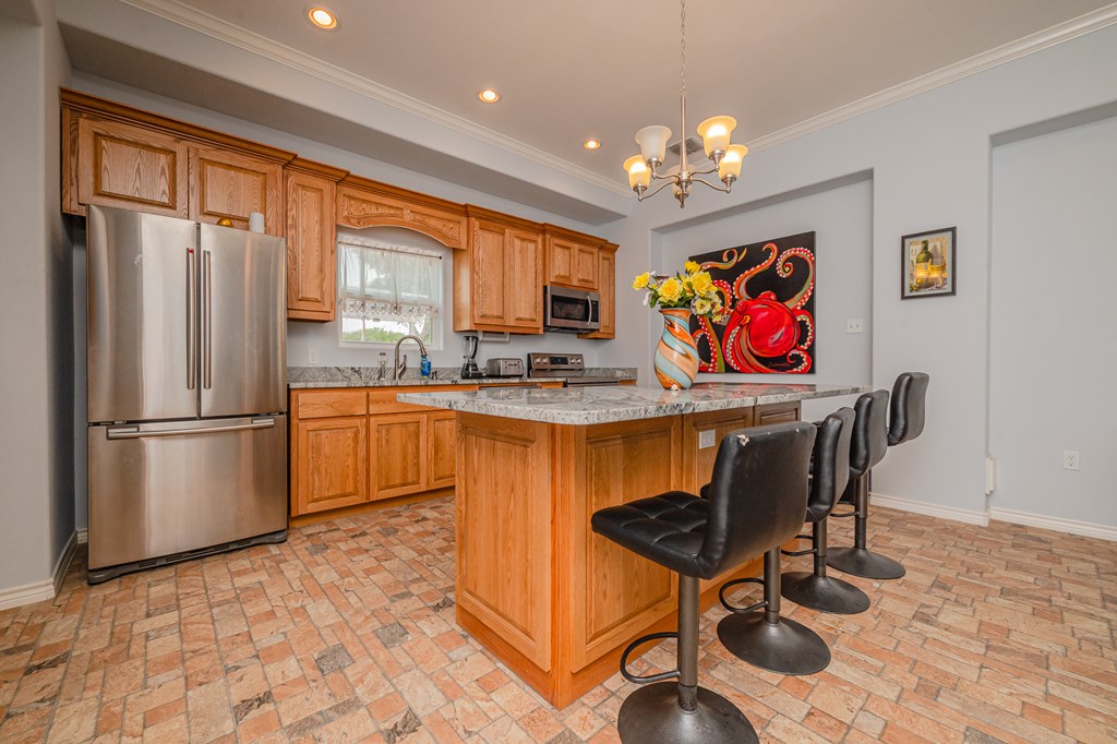21 Bahamas, ROCKPORT, TX 78382 Photo
