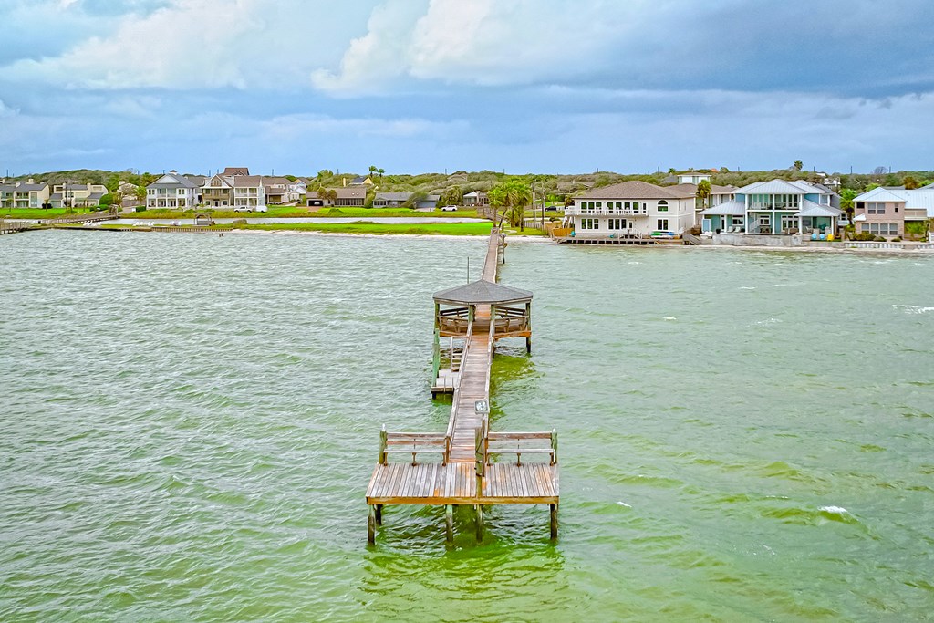 21 Bahamas, ROCKPORT, TX 78382 Photo