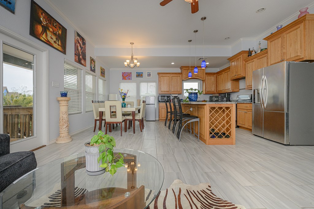 21 Bahamas, ROCKPORT, TX 78382 Photo
