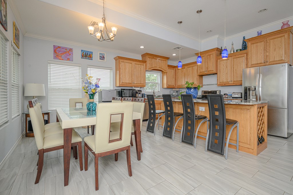 21 Bahamas, ROCKPORT, TX 78382 Photo