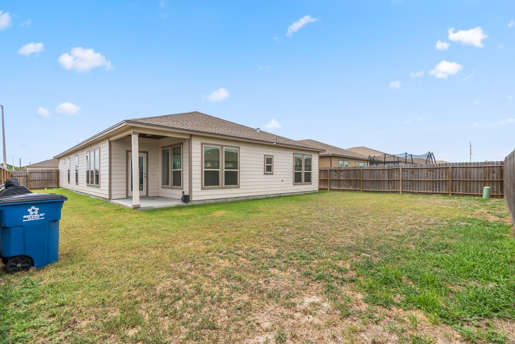 113 Guadalupe, Portland, TX 78374 Photo