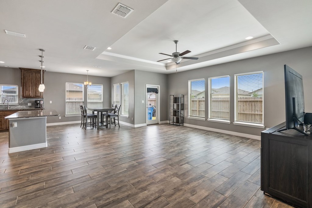 113 Guadalupe, Portland, TX 78374 Photo
